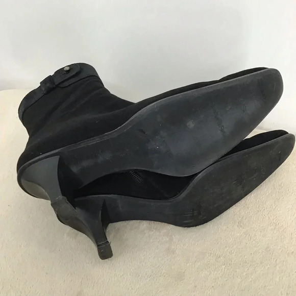Stuart Weitzman Women’s Ankle Booties Neoprene Career Kitten Heel Size 7N - Picture 10 of 11